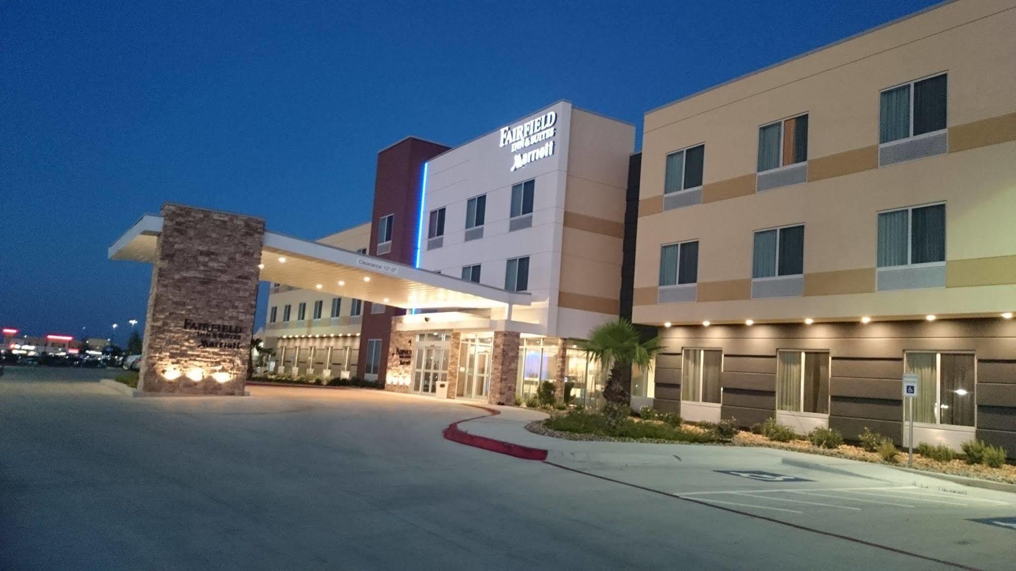 Fairfield Inn & Suites By Marriott Cuero Buitenkant foto