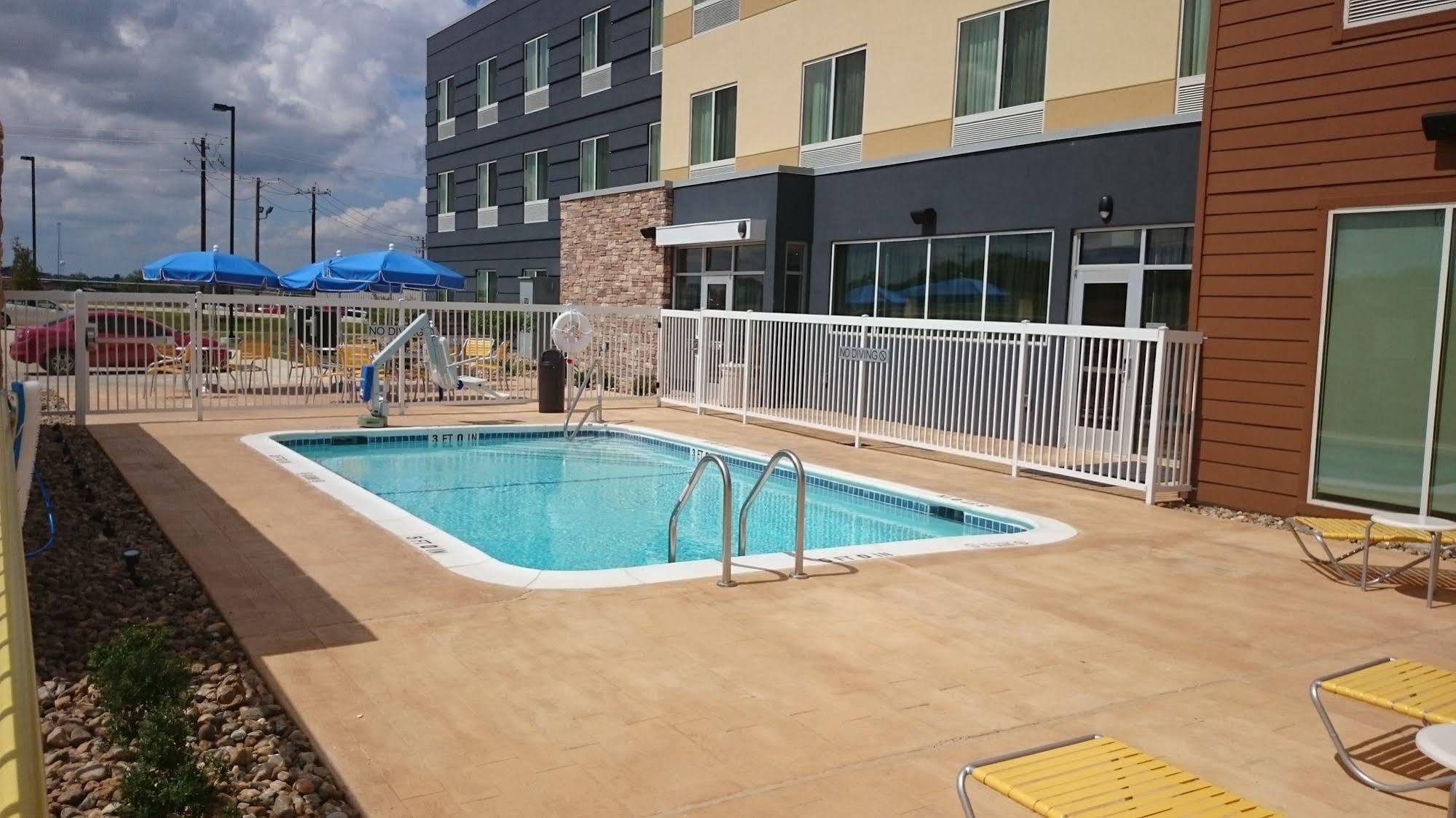 Fairfield Inn & Suites By Marriott Cuero Buitenkant foto